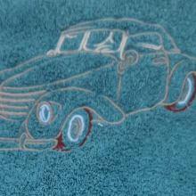 serviette bleu/taupe brodée ' voiture ancienne ' à personnaliser